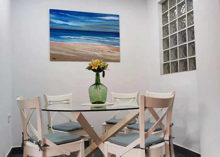 De Lujo Playa Deveses アパート *