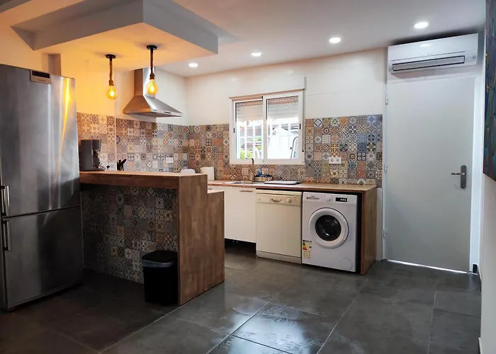 De Lujo Playa Deveses *