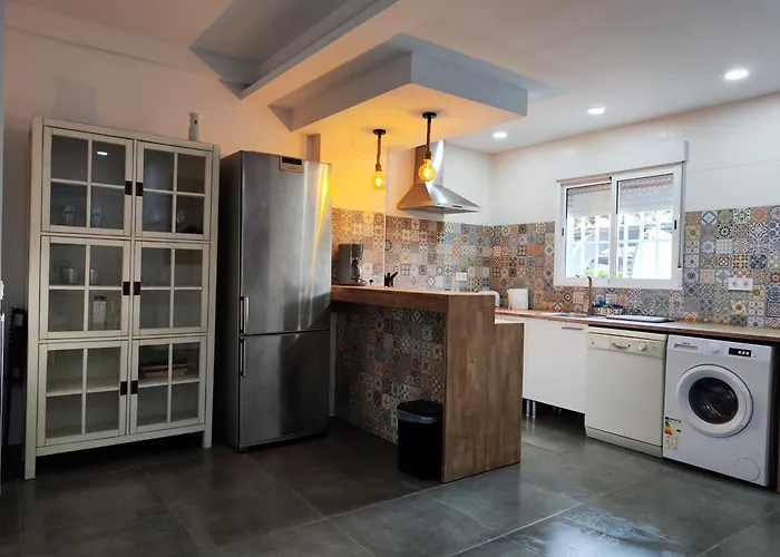 דירה De Lujo Playa Deveses *