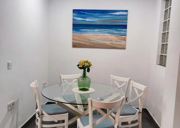 De Lujo Playa Deveses דירה *